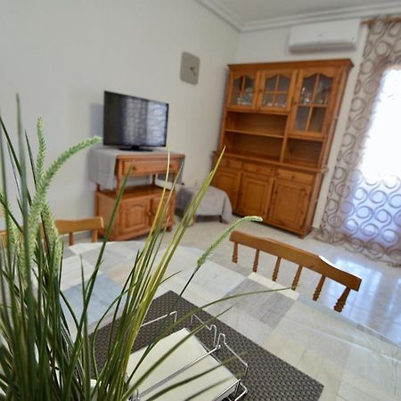01 Calm Down And Relax Apartment Torrevieja Bagian luar foto