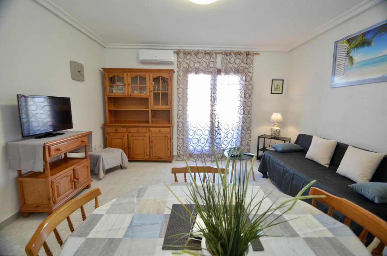 01 Calm Down And Relax Apartment Torrevieja Bagian luar foto