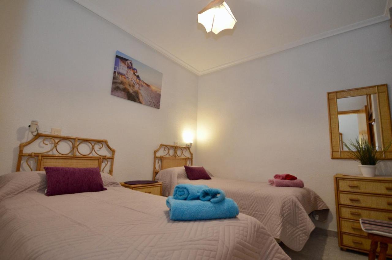 01 Calm Down And Relax Apartment Torrevieja Bagian luar foto