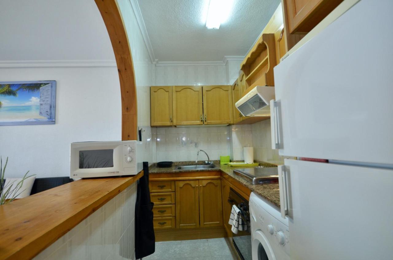 01 Calm Down And Relax Apartment Torrevieja Bagian luar foto
