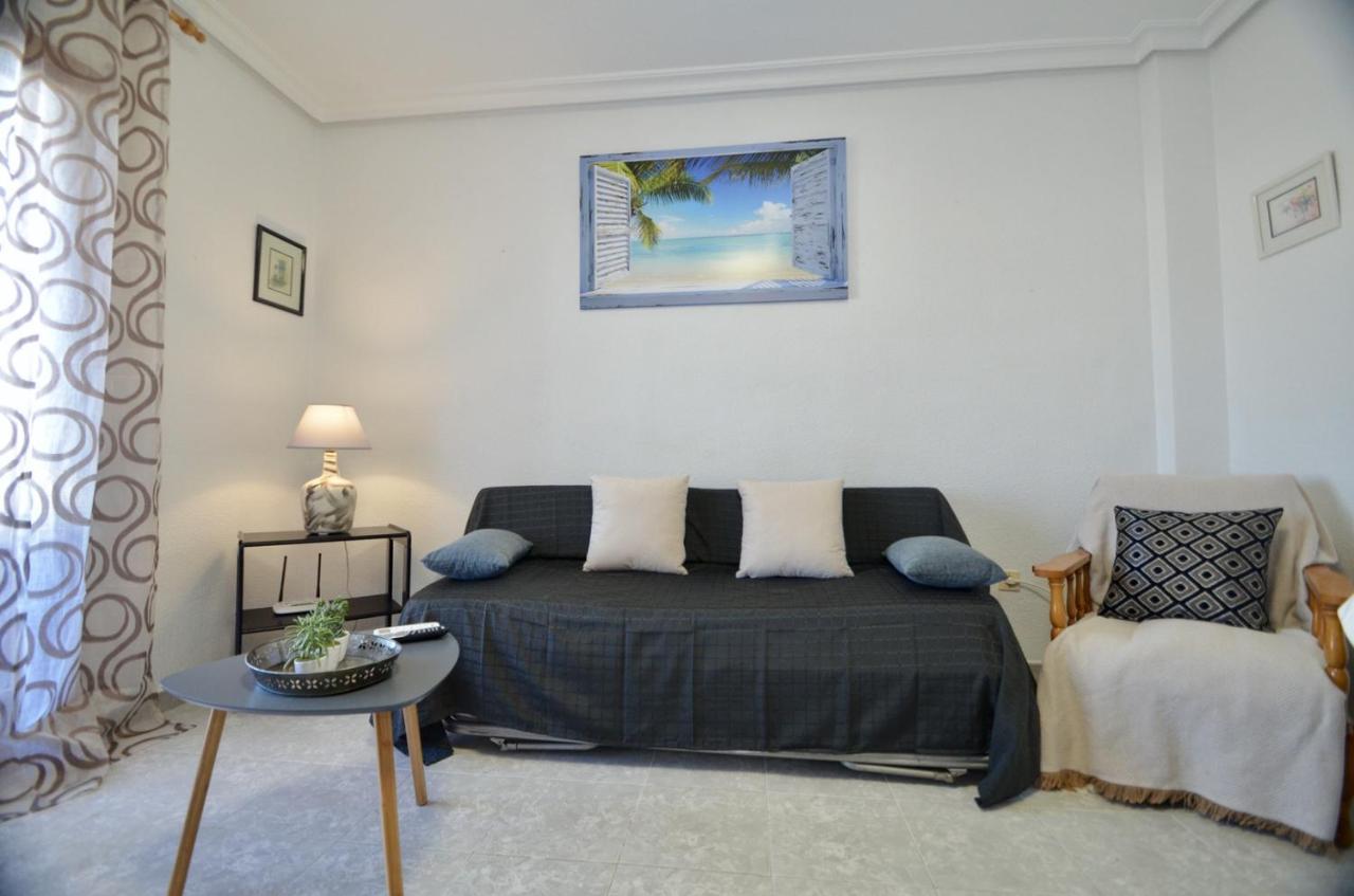 01 Calm Down And Relax Apartment Torrevieja Bagian luar foto
